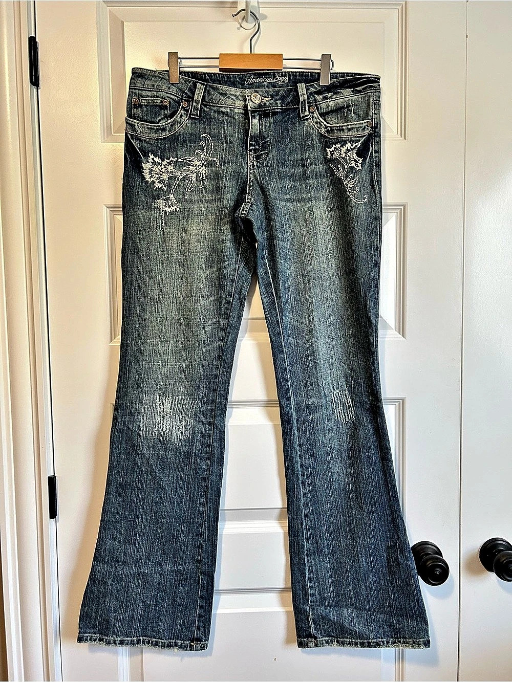 American Eagle Y2K Skinny Flare Embroidered Flare Jeans Waist 10 Long